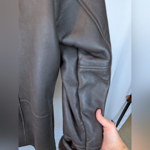 Danier Men's Brown Shearling Coat Size L In VGUC - Picture 12 of 14